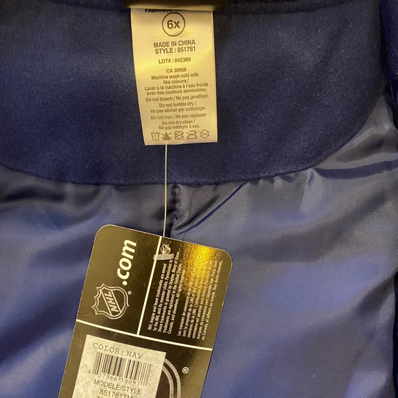 Boy Mapleleaf bomber varsity - Picture 2 of 3